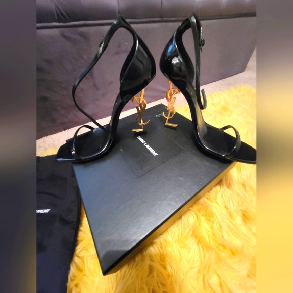 Yves Saint Laurent - Opyum YSL Logo-Heel Sandals with Golden Hardware - Picture 1 of 8